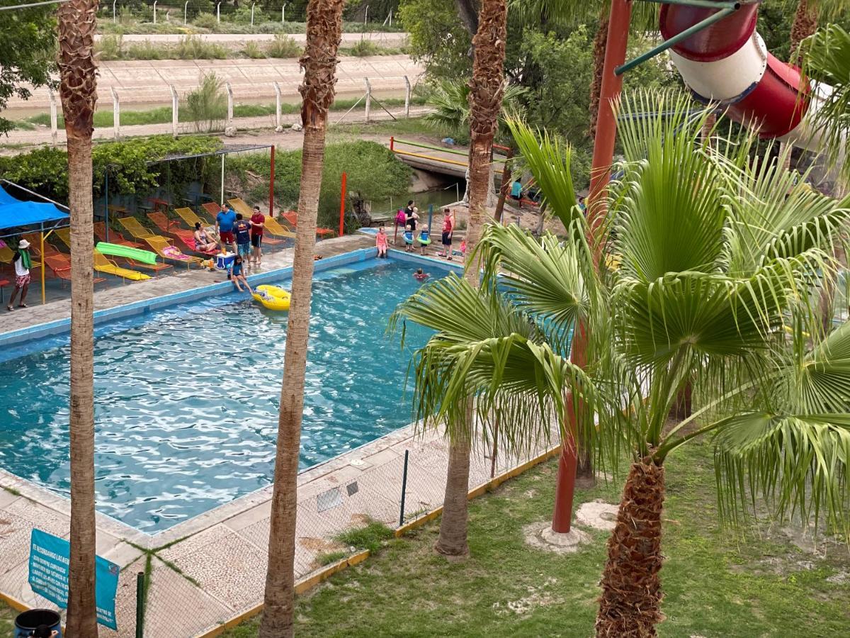 Hotel Y Balneario Ojo Caliente Camargo Eksteriør billede